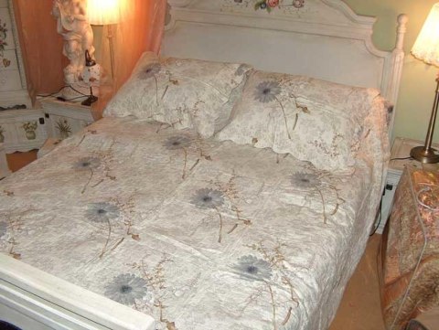 Narzuta patchwork Bawełniana z Wzorem Kwiatowym - Kremowo-Popielata, Dwustronna, W zestawie z Poszewkami