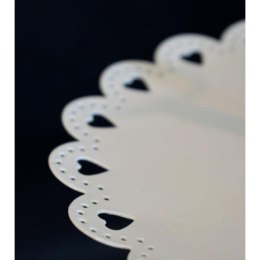 Biały Trzykondygnacyjny Stojak na Ciastka Koronkowe Serca